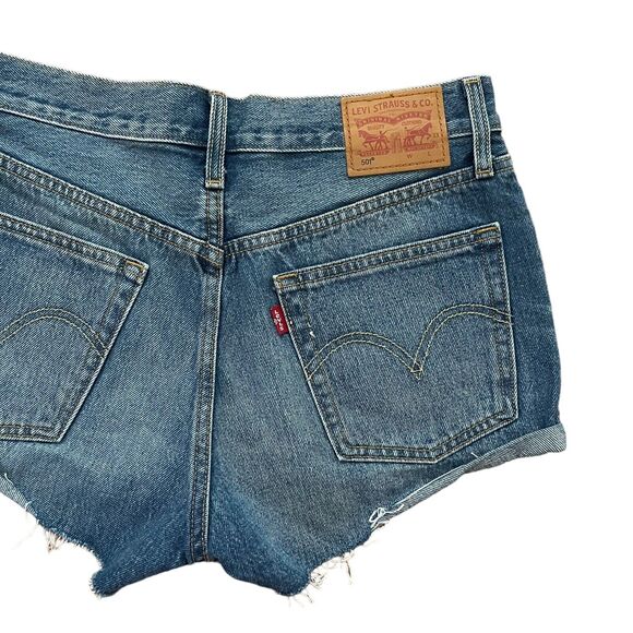 Levi's 27 501 Short Revolve Cuffed Blue Explorer Button Fly Distress - Picture 9 of 9